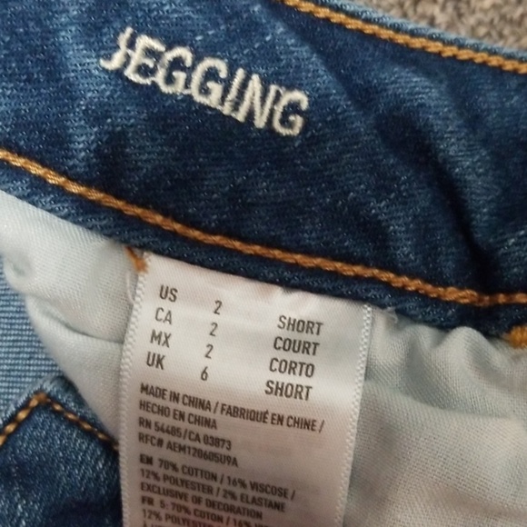 American Eagle Jeggings size 2 short - Picture 3 of 3